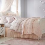 monique-lhuillier-fairy-floral-bedding-look-c