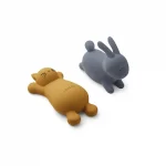 Liewood-Vikky-Bath-Toys—Cat—Mustard—2-Pack_1800x1800